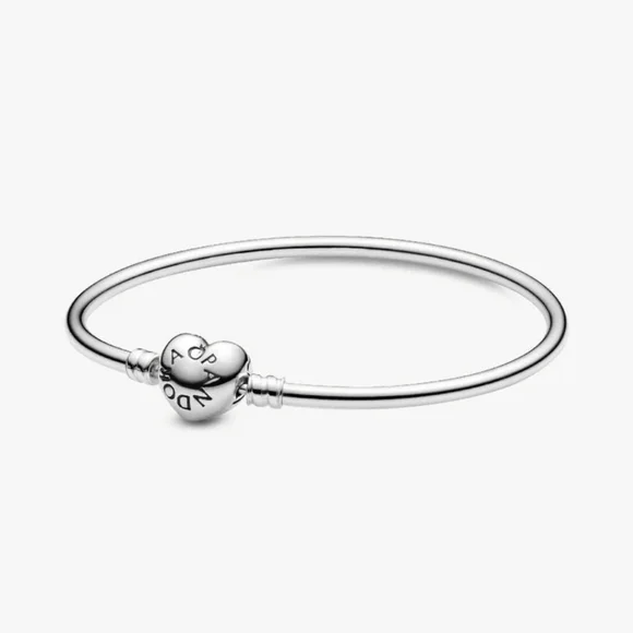 Pandora Sterling Silver Moments Heart Bangle Bracelet Medium 19cm - Picture 2 of 5